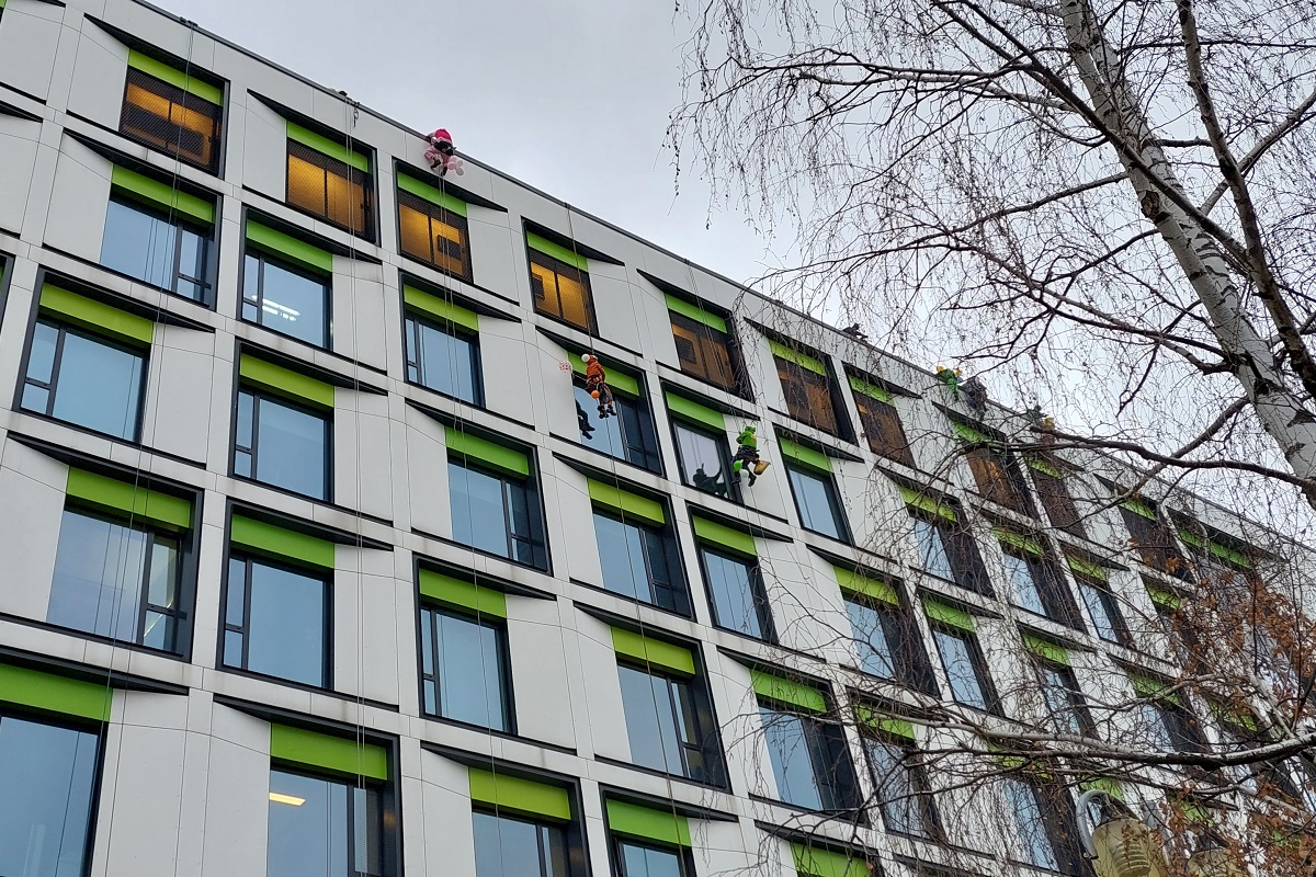 Apinisci WOSP UCK WUM 1