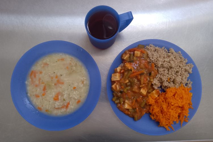 29.04.2024 Obiad dieta podstawowa SKDJ