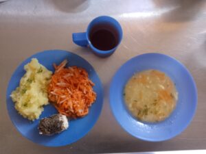 16.08.2024-obiad-dieta-latwostrawna-skdj