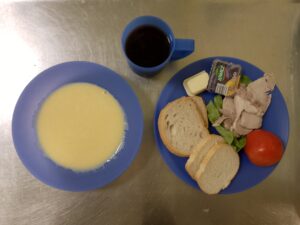 02.10.2024-sniadanie-dieta-latwostrawna-skdj