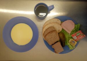 15.10.2024r.-sniadanie-dieta-podstawowaskdj