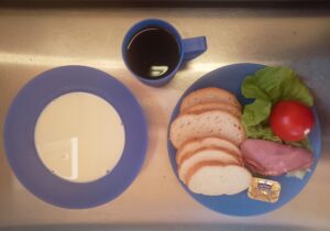 06.11.2024r.-sniadanie-dieta-latwostrawna-skdj.