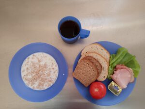 03.02.2025r.-sniadanie-dieta-podstawowaskdj