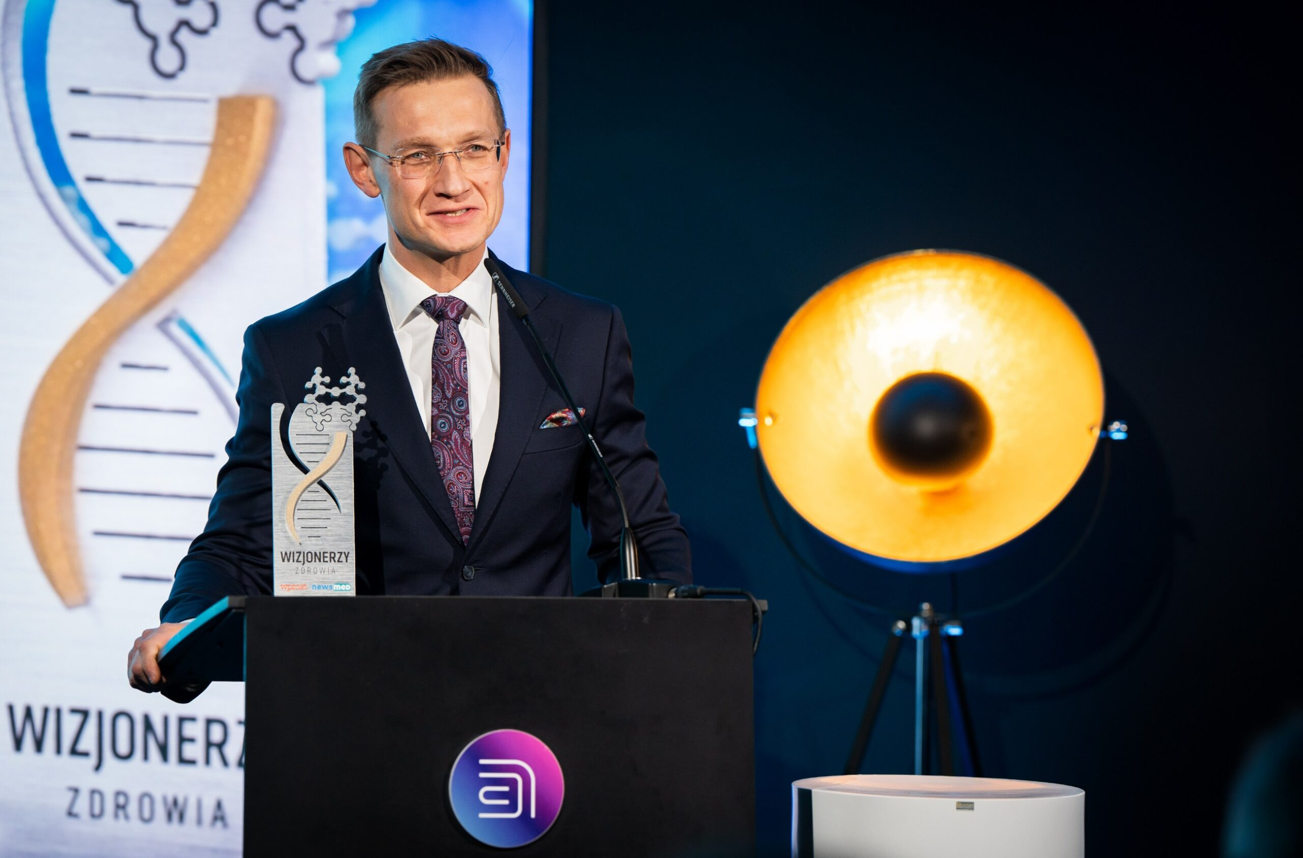 Prof. Marcin Grabowski