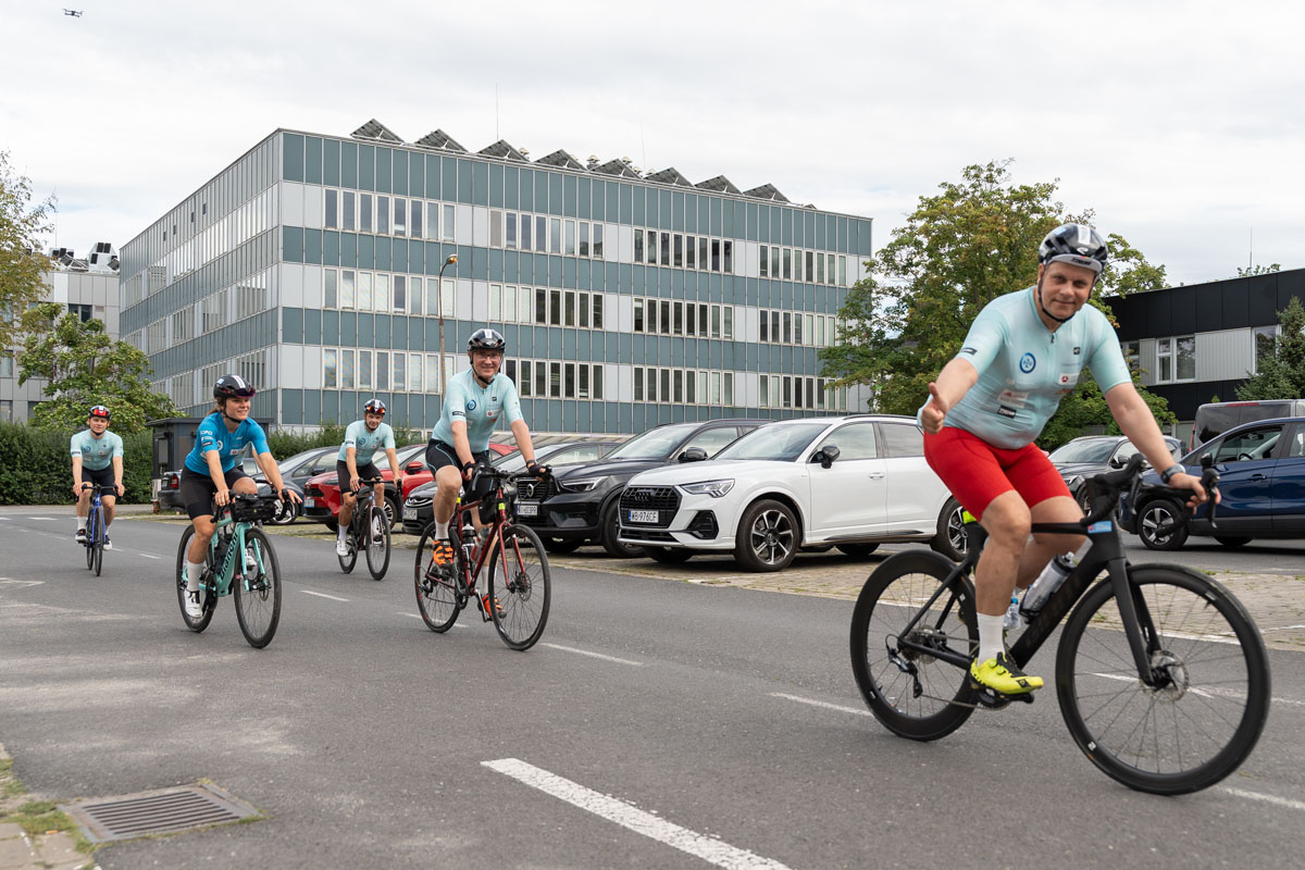 rajd rowerowy Transplant tour z morza do gór; Kampus Banacha; WUM