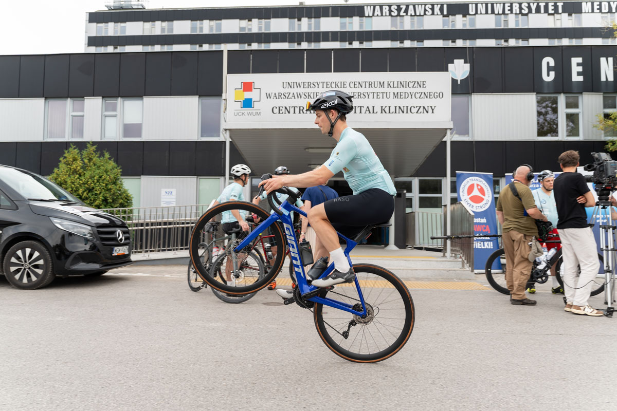 rajd rowerowy Transplant tour z morza do gór; Kampus Banacha; WUM